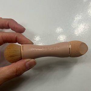 KKW kabuki brush